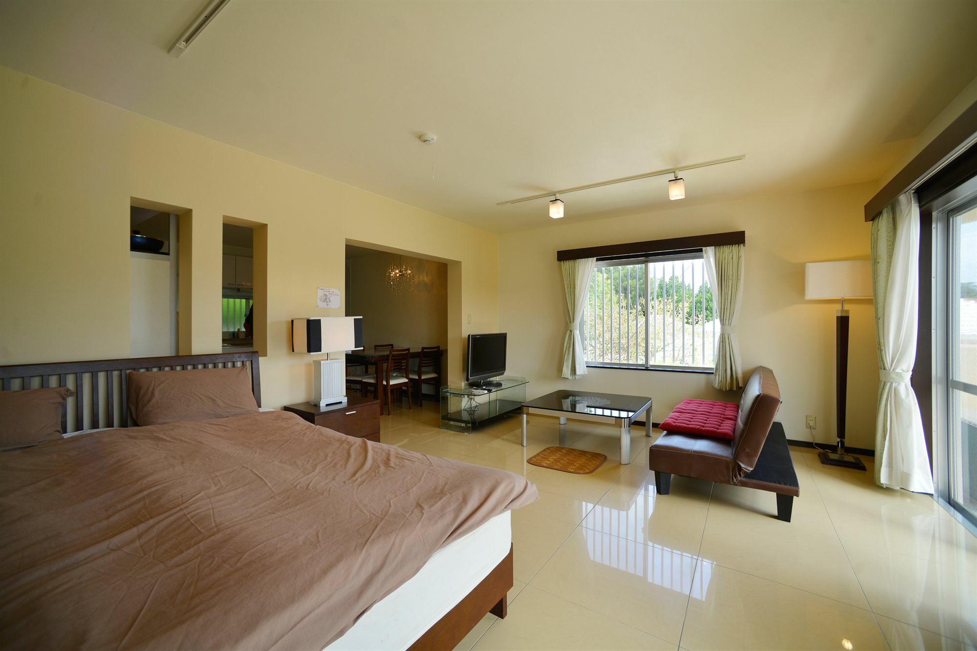 Condominium Ceaser 나키진 외부 사진