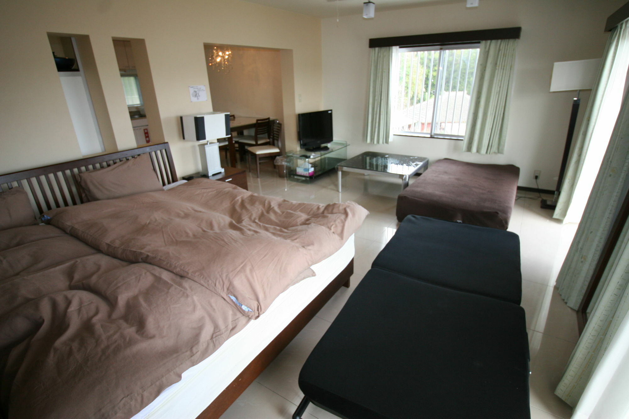 Condominium Ceaser 나키진 외부 사진