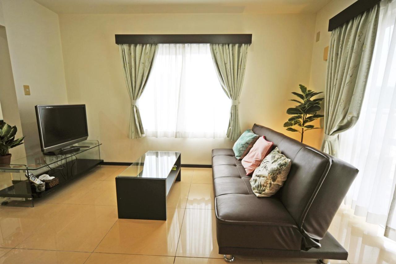 Condominium Ceaser 나키진 외부 사진